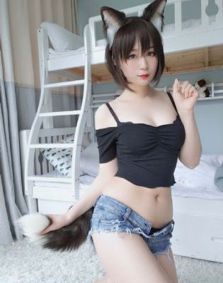 白色相簿2_1080免费播放