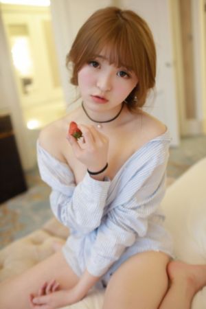 两男一女3p揉着她的奶视频_DVD神马在线观看