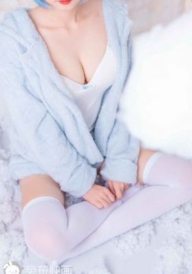 蜜桃 电影_1080韩国电影在线观看