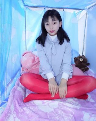 漂亮的女学生bd高清2_最近手机在线观看