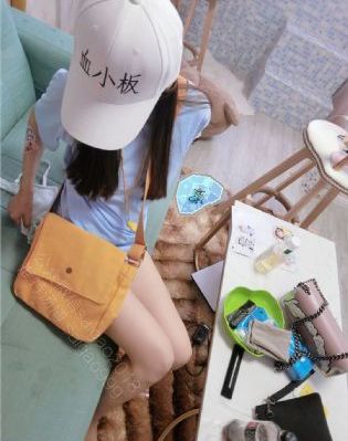 姐妹的隐秘同居_剧情片免费在线播放