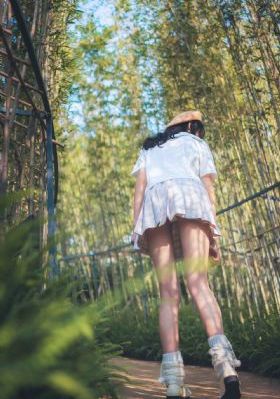 美丽小蜜桃在线_1080P高清在线观看